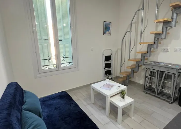 Jolie Magnan شقة نيس